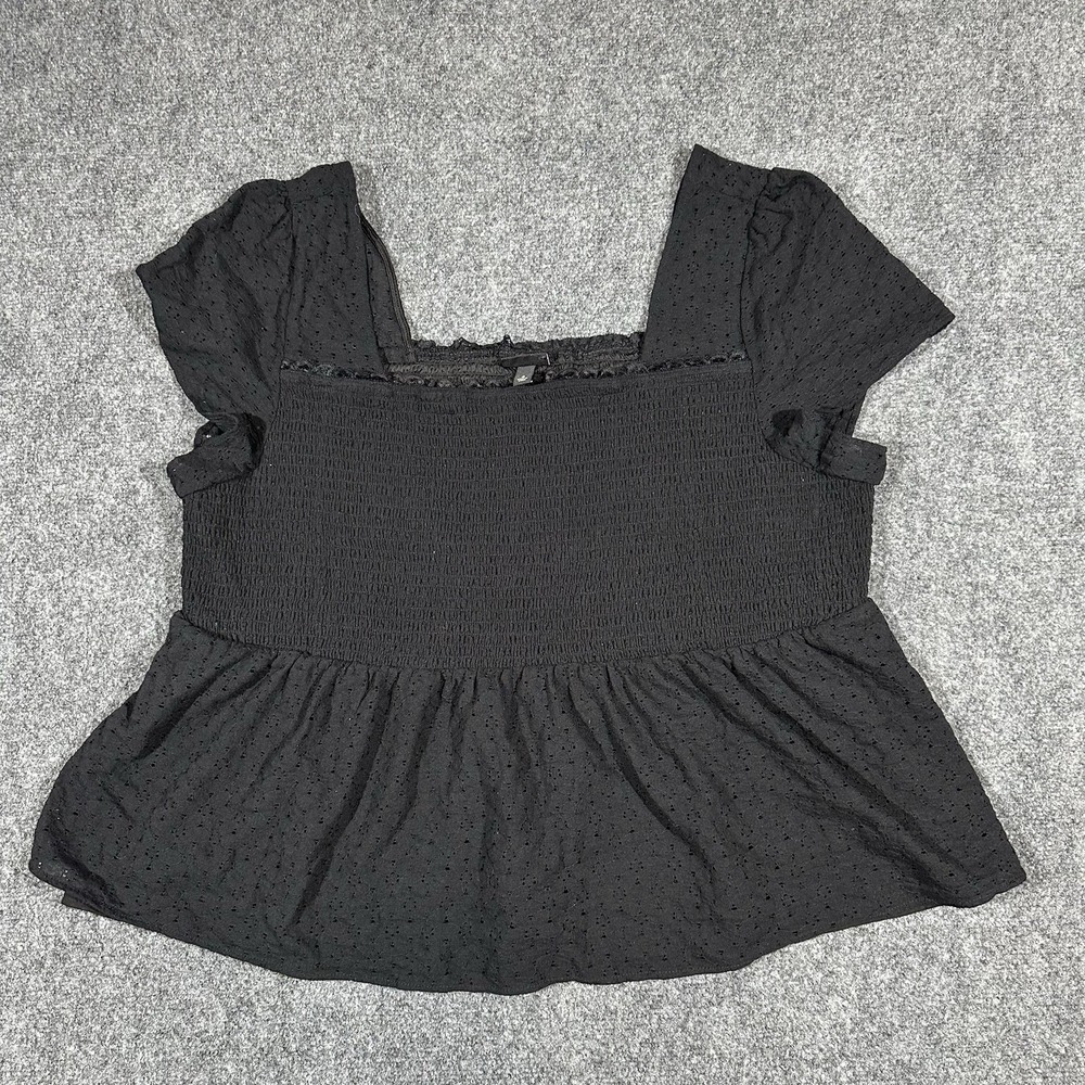 Torrid Peplum Eyelet Smocked Top Women's Size 4 Black Shirred